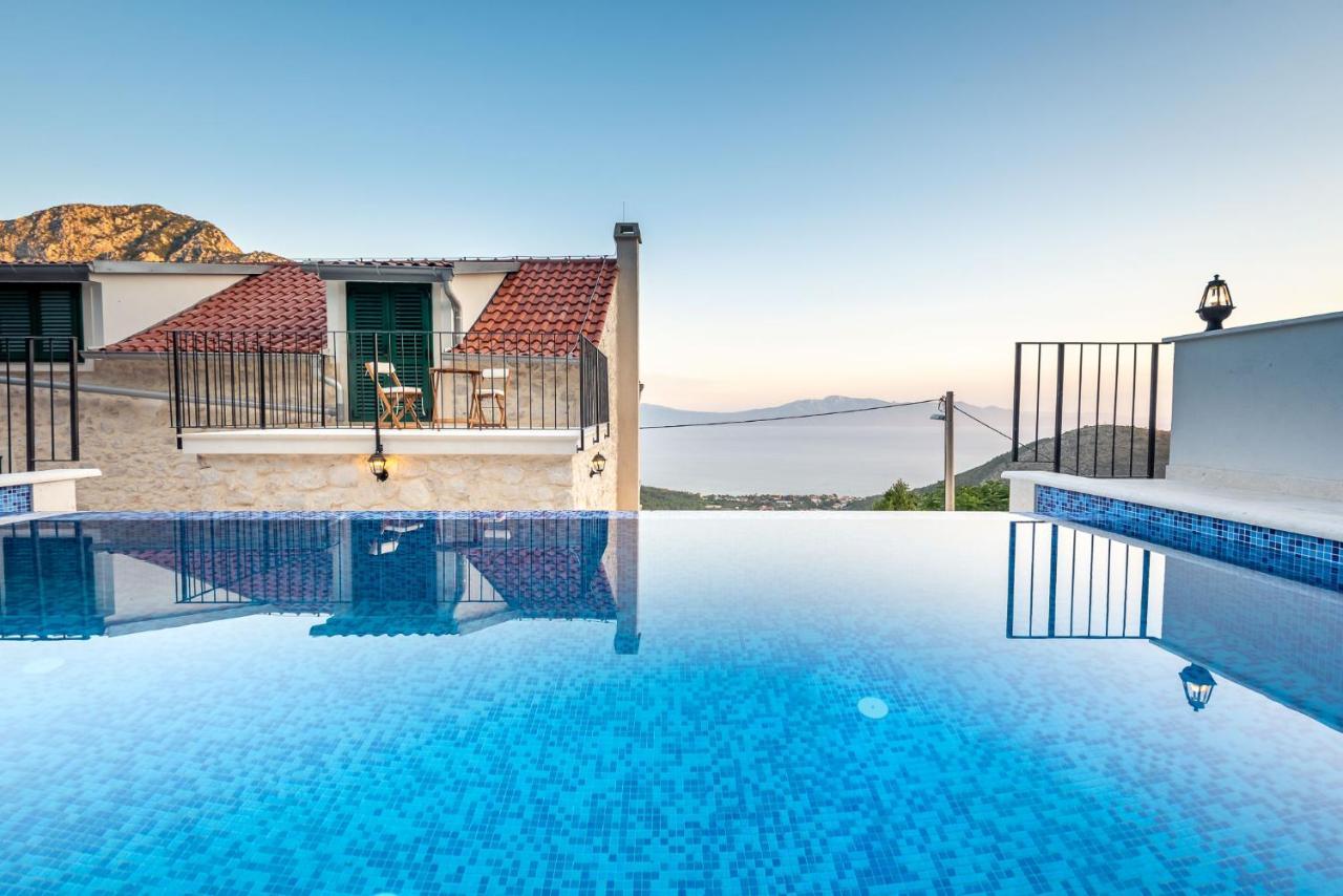 זאוסטרוג Villa Kontesa מראה חיצוני תמונה